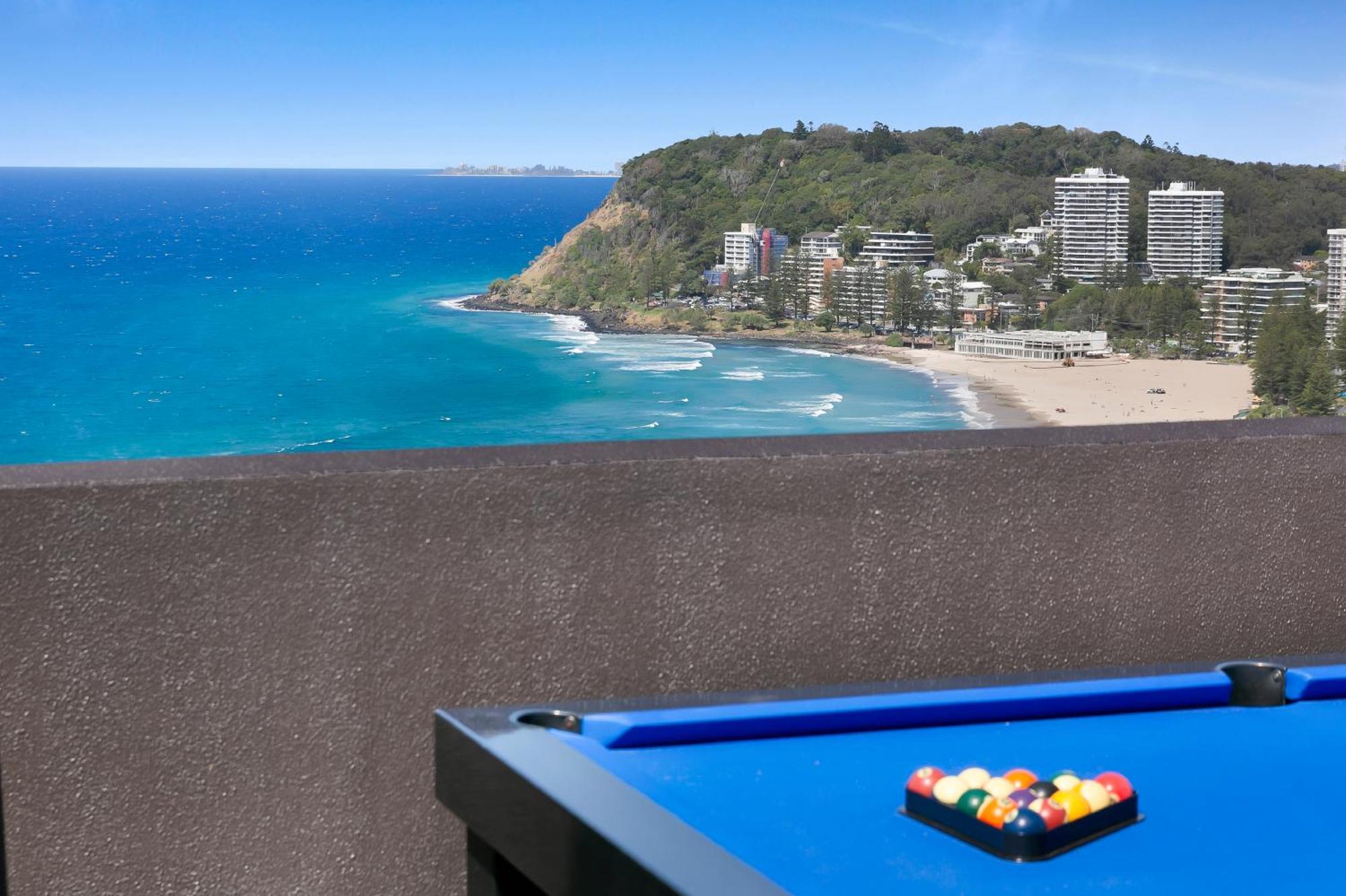 Burleigh Esplanade Apartments Guldkusten Exteriör bild