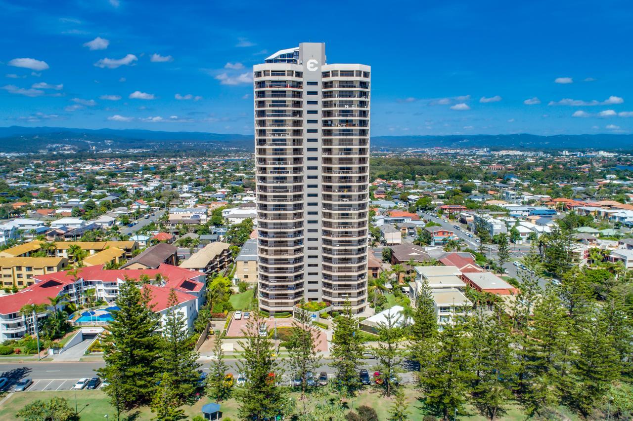 Burleigh Esplanade Apartments Guldkusten Exteriör bild